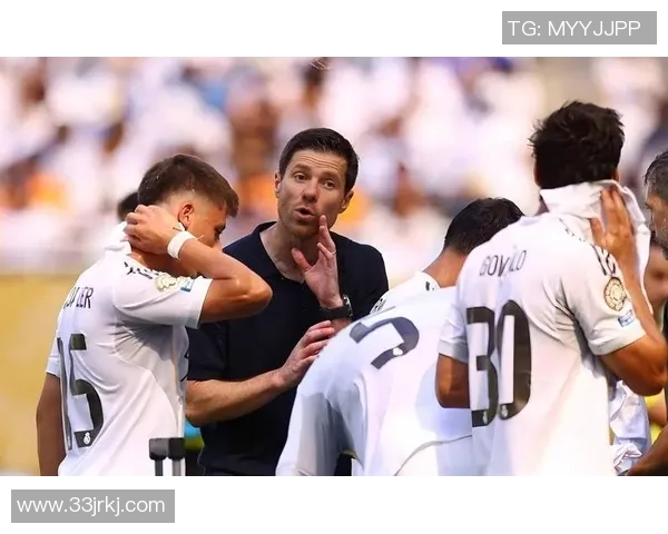 现已垂头！高层调停之后阿隆索自动“示好”明星，乐意更改新战术